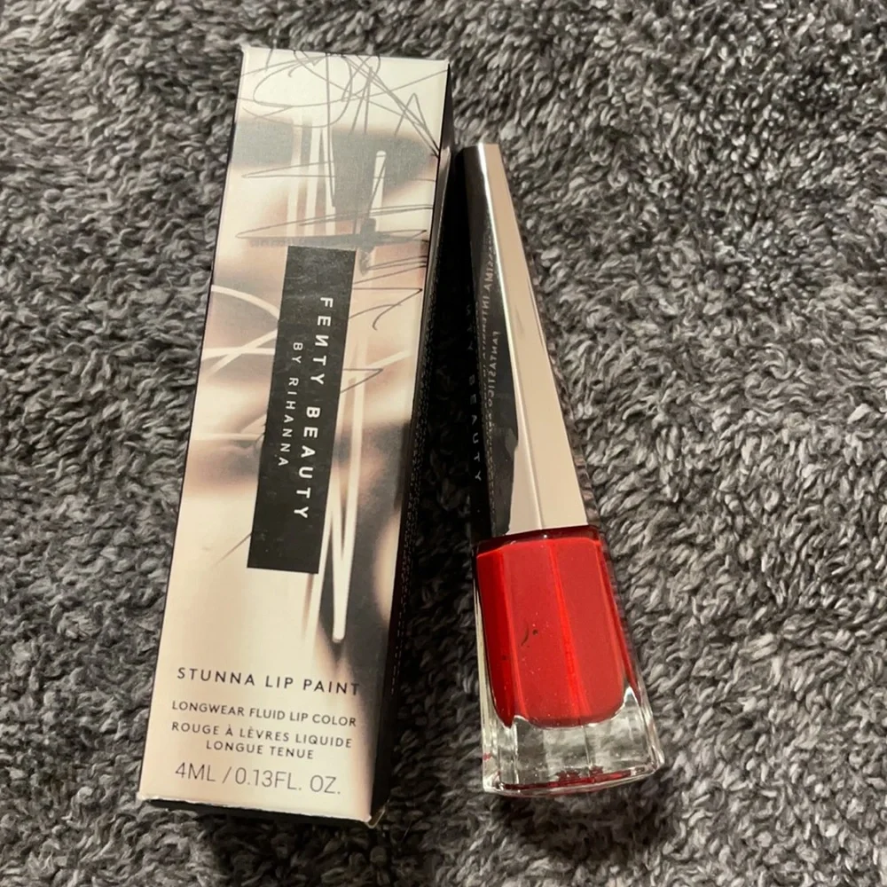 Fenty Beauty stunna lip